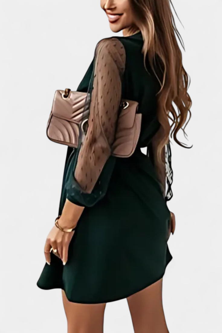 Calandra Robe Mini à Décolleté Structuré et Silhouette Cintrée