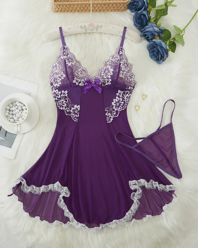 Maison La Veine™ | Robe de nuit en dentelle sensuelle avec décolleté en V profond & G-string