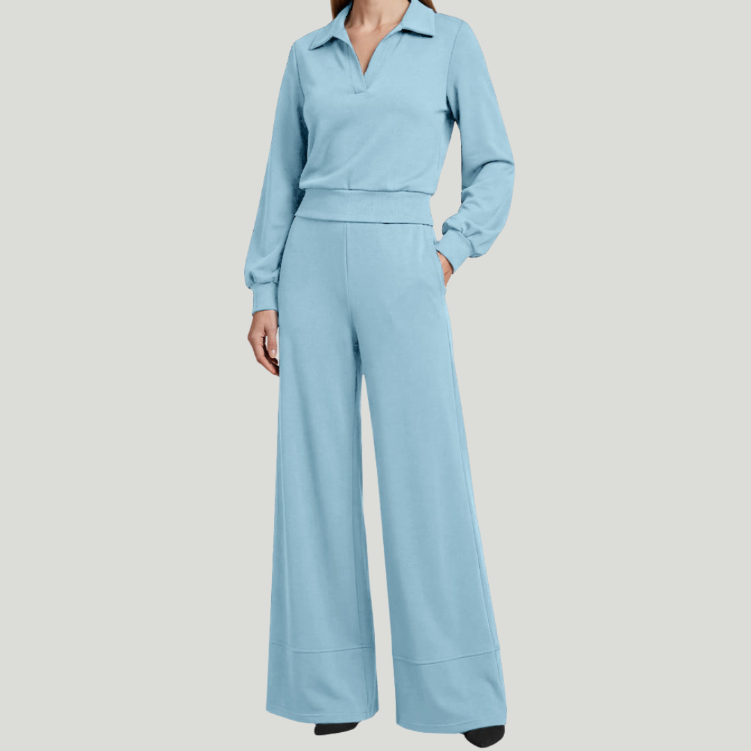 Amalia | Costume femme avec chemisier à revers et pantalon large