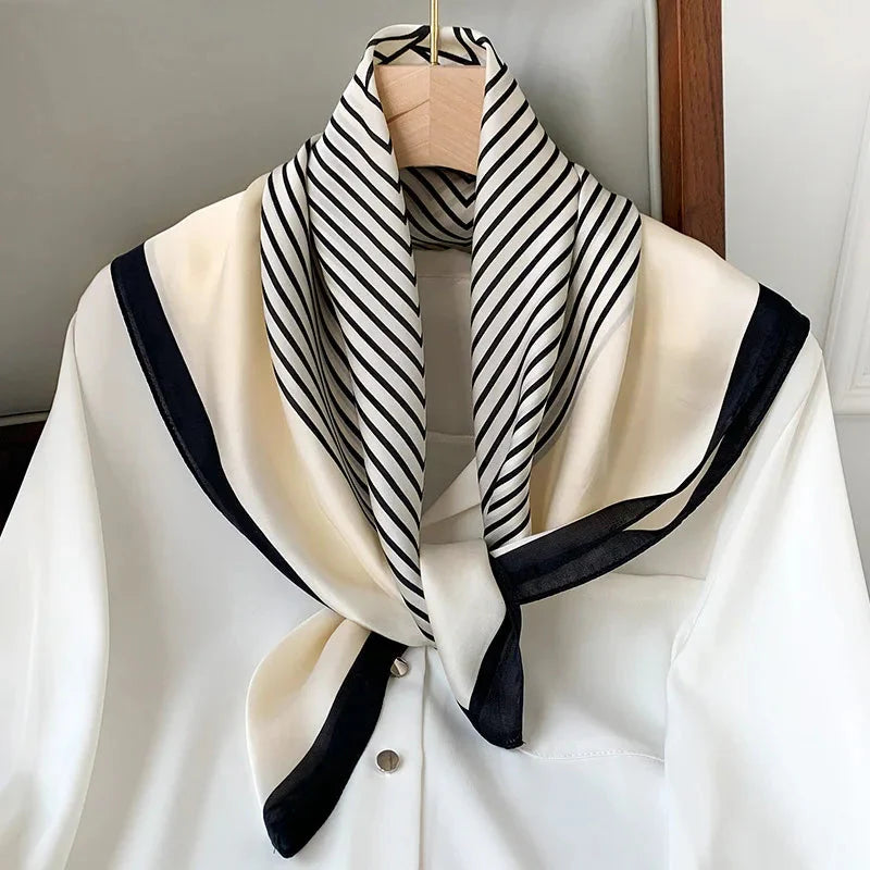 Maison La Veine™ | Petit Foulard Tour De Cou Femme
