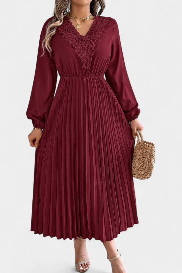 Séverine Robe Plissée en Dentelle à Manches Longues Bouffantes et Encolure en V