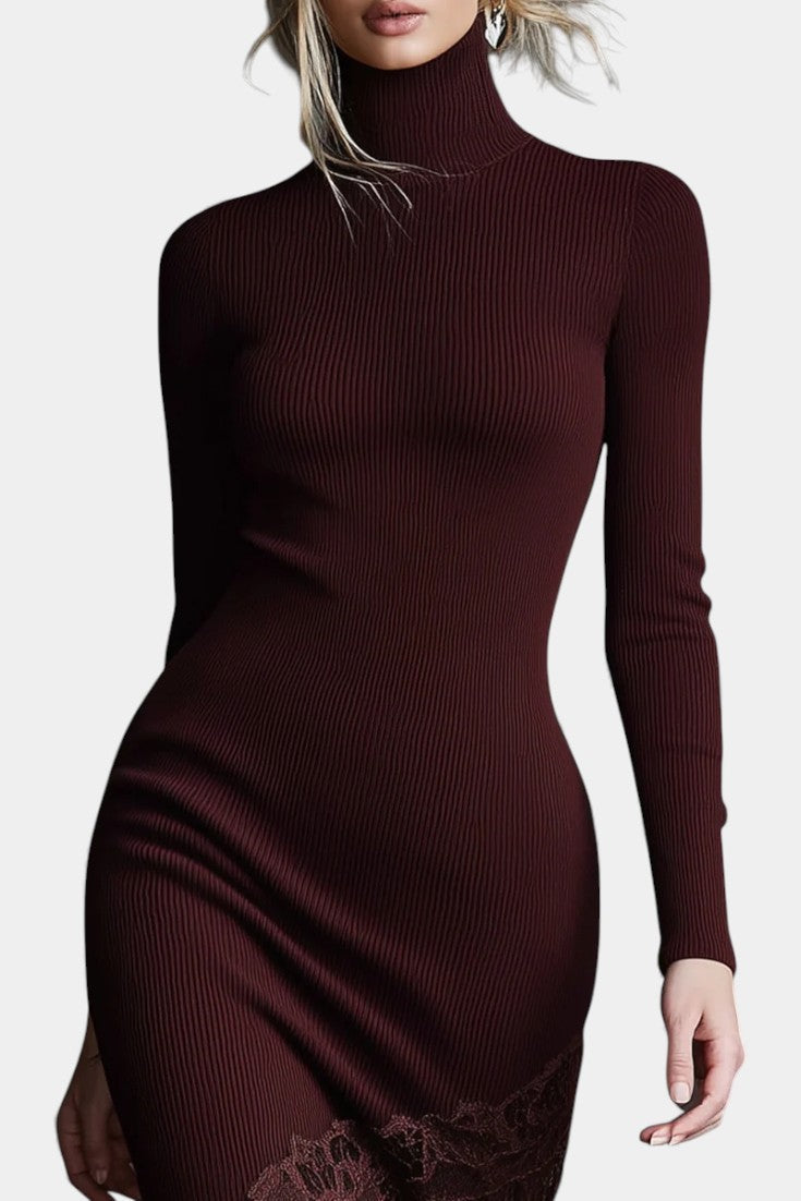 Avaria Robe Maxi Tricotée Bordeaux à Col Montant et Ourlet en Dentelle