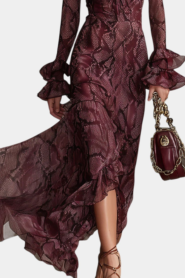 Amisana Robe Maxi en Chiffon Bordeaux à Motif Serpent et Volants