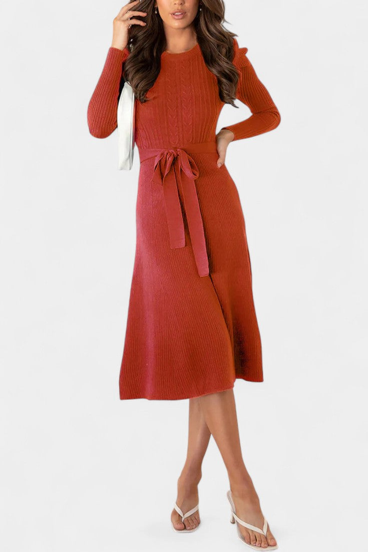Évoria Robe Pull Midi Tricotée à Manches Bouffantes et Détail Lacé
