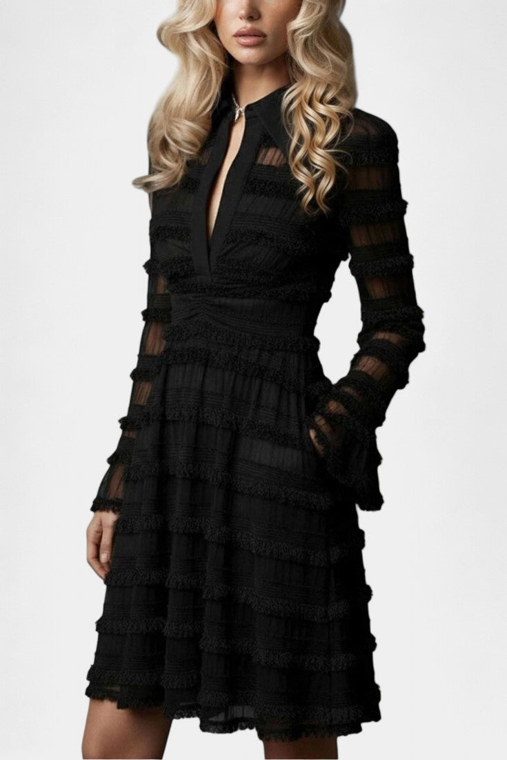 Émilienne Robe Courte Superposée Texturée Noire à Franges