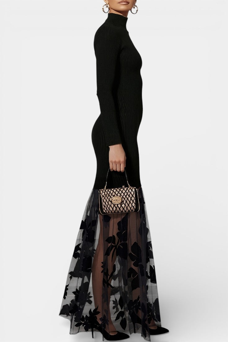Renae Robe Longue Trapèze Noire à Col Montant et Manches Florales