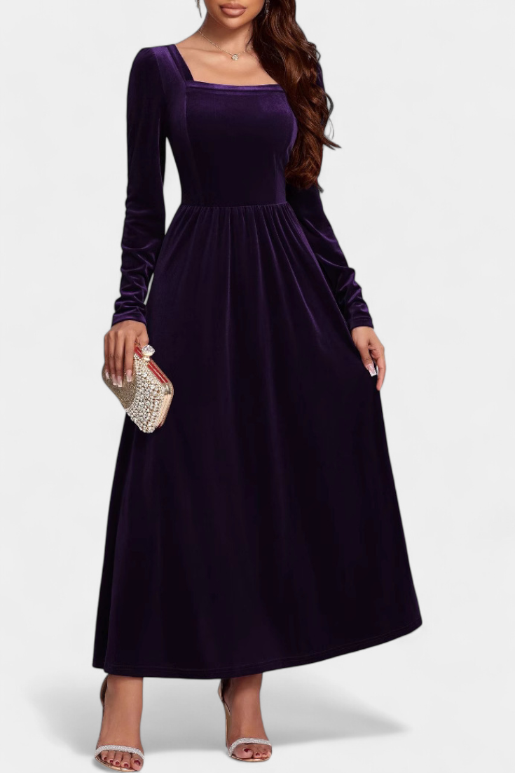 Stéphanie Robe Longue en Velours à Dos Nu et Col Carré