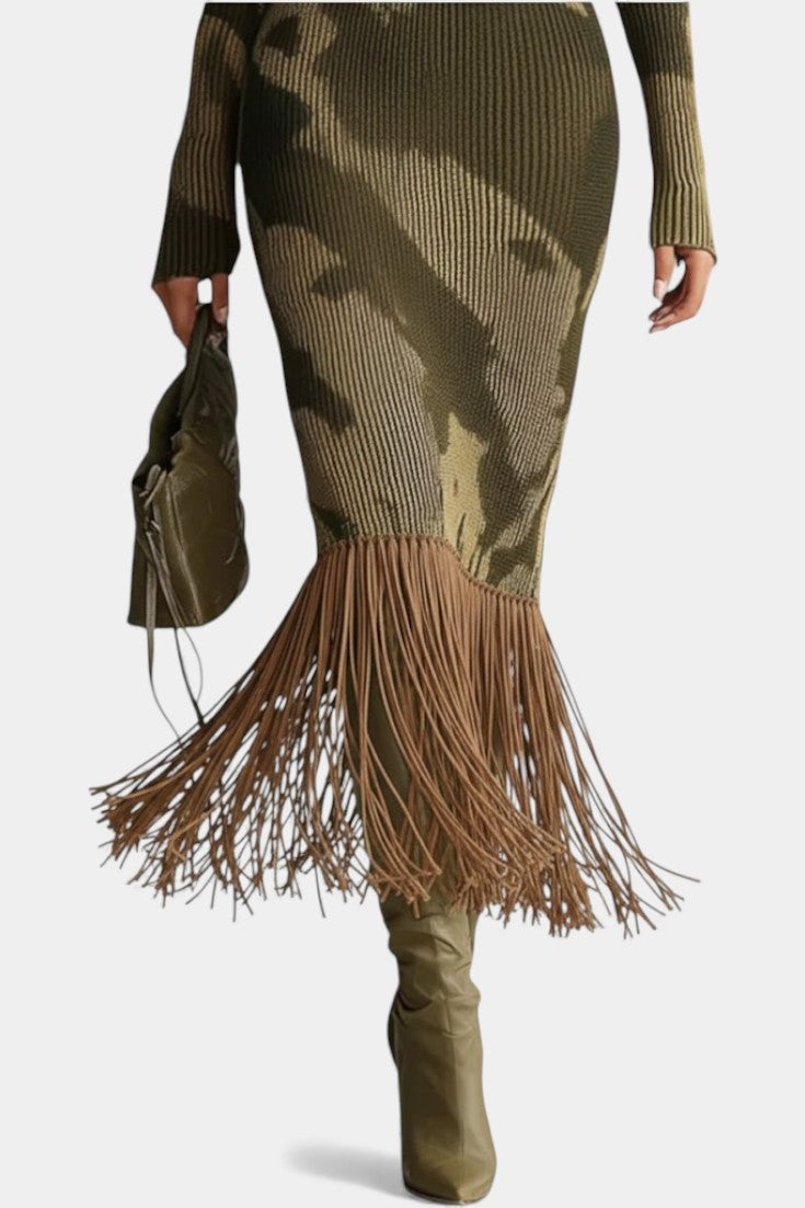 Neele Robe Midi Texturée Camouflage Olive à Franges & Col V