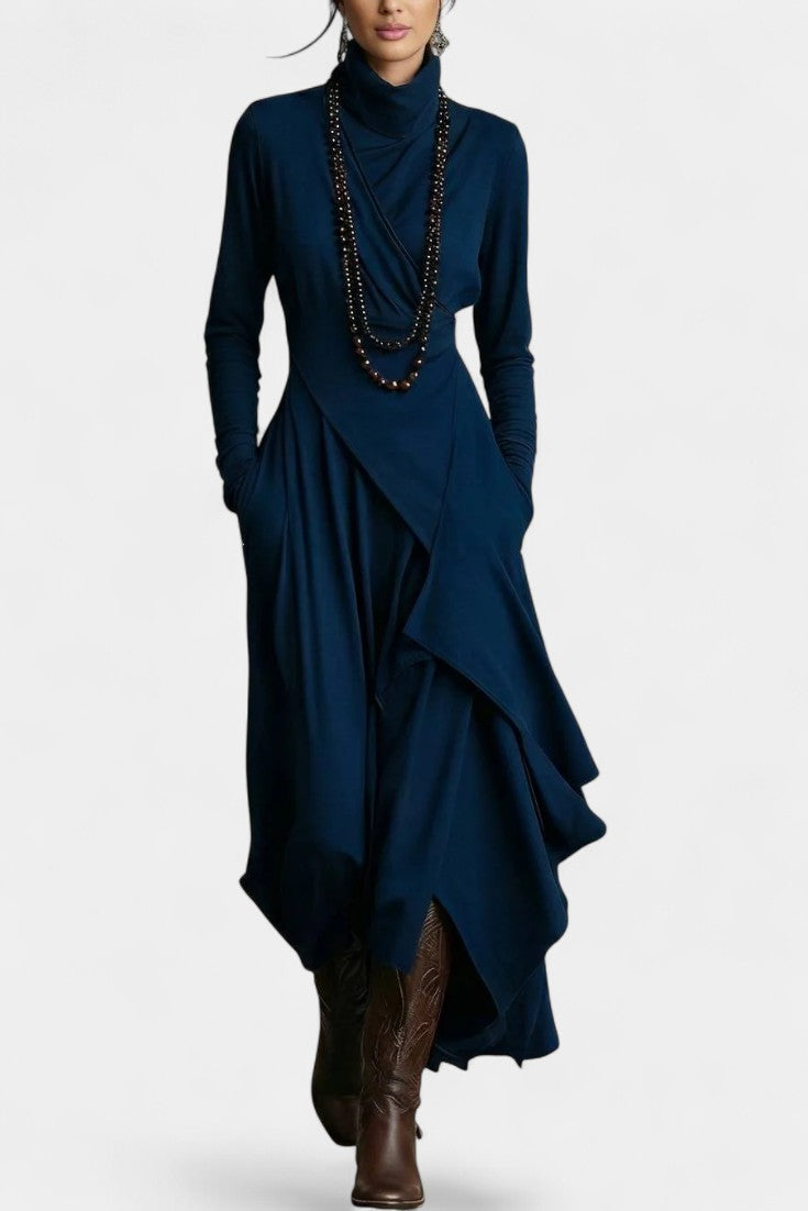Ébeline Robe Longue Irrégulière à Col Montant d’Inspiration Gothique et Bohème