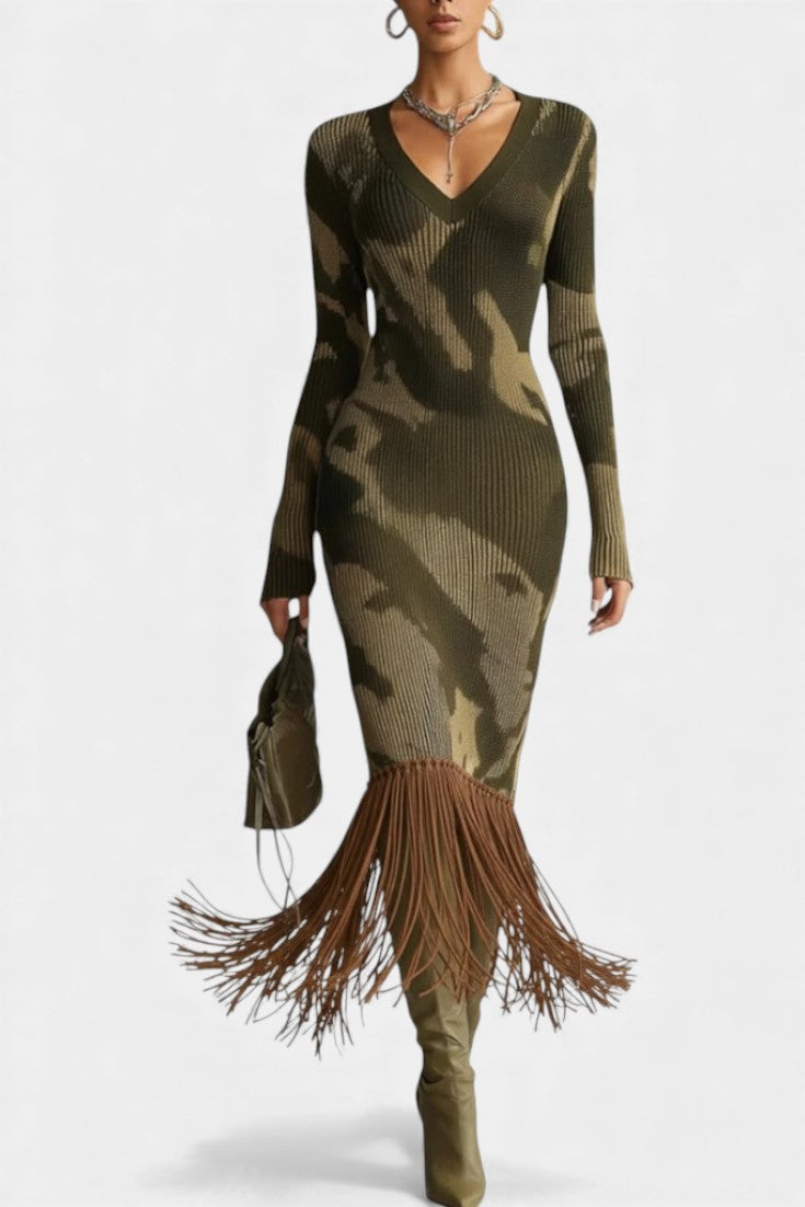 Neele Robe Midi Texturée Camouflage Olive à Franges & Col V