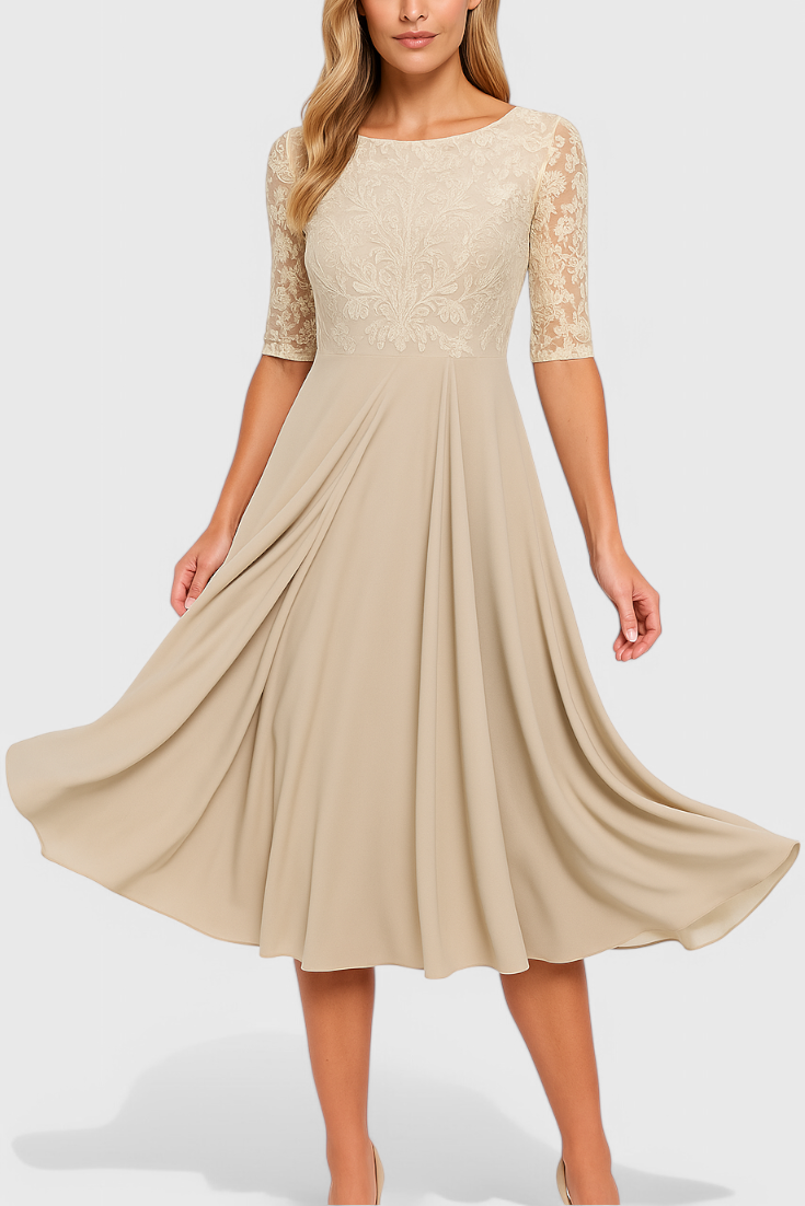 Abby Robe Plissée en Chiffon avec Corps Brodé Transparent et Décolleté Illusoire