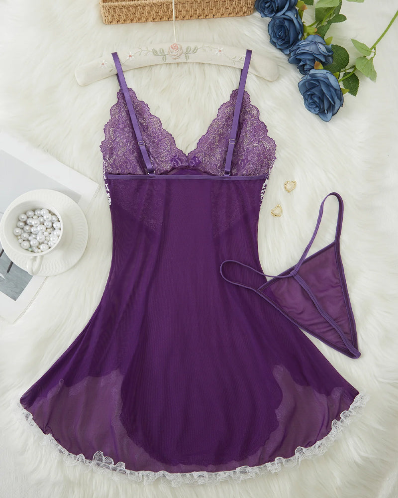Maison La Veine™ | Robe de nuit en dentelle sensuelle avec décolleté en V profond & G-string