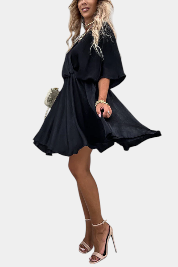 Alexandra Robe Classique à Silhouette Intemporelle et Coupe Flatteuse
