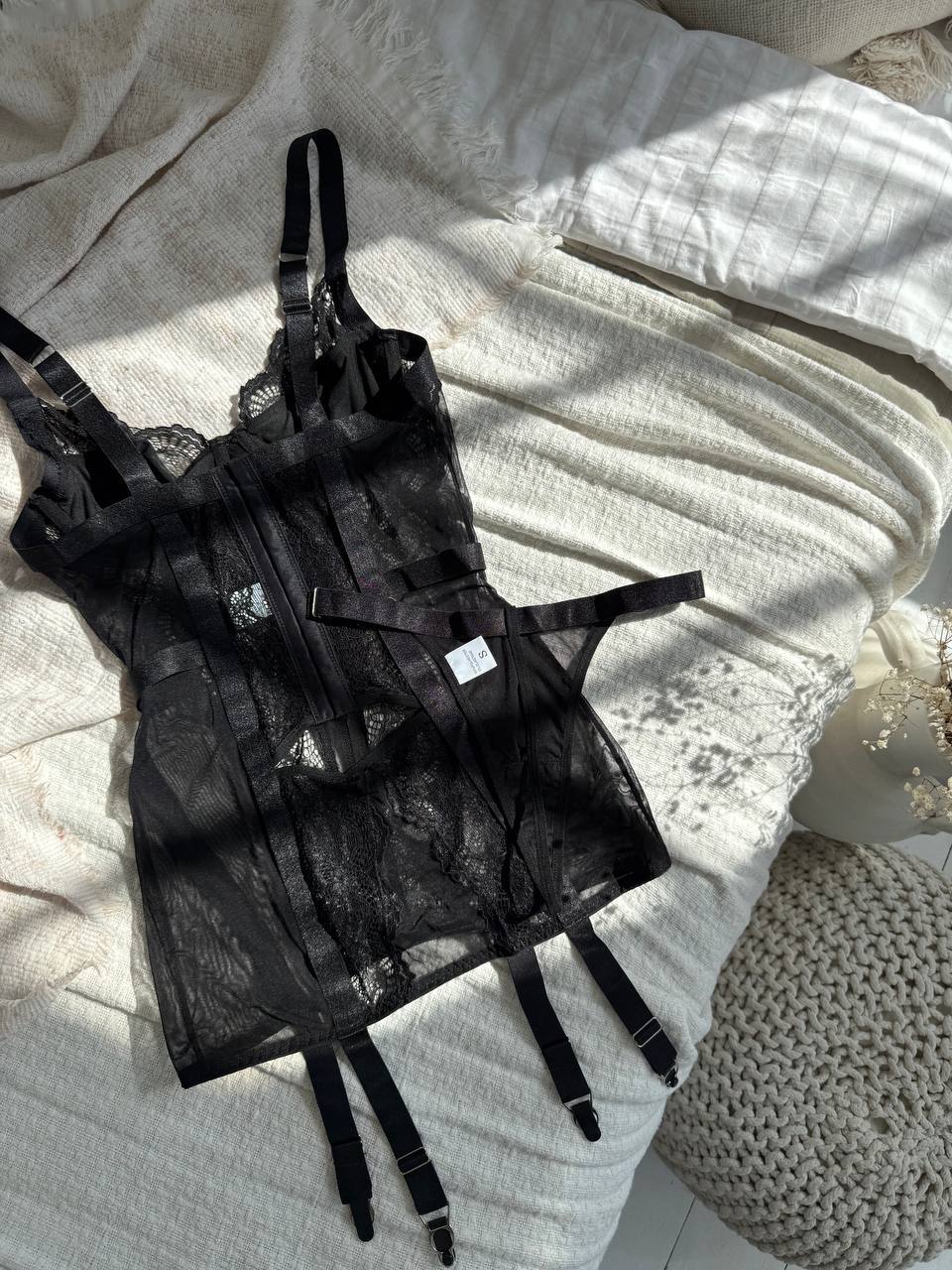 Maison La Veine™ | Chemise de Nuit Satinée Noire Mirage
