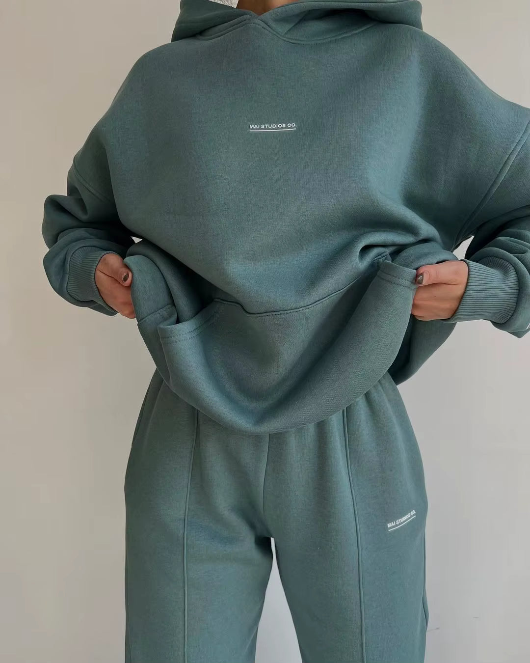 Urban | Pantalon oversize à capuche