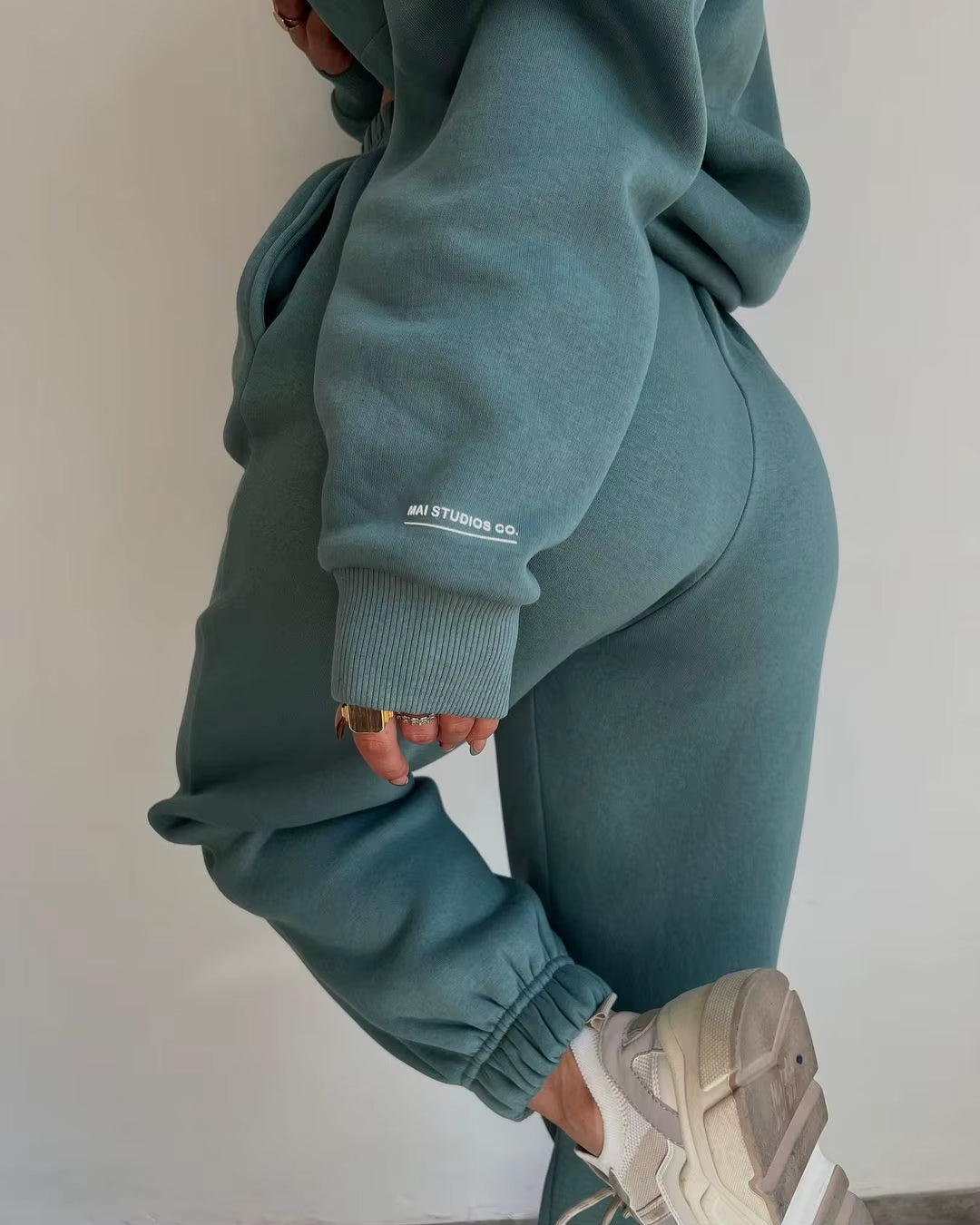 Urban | Pantalon oversize à capuche