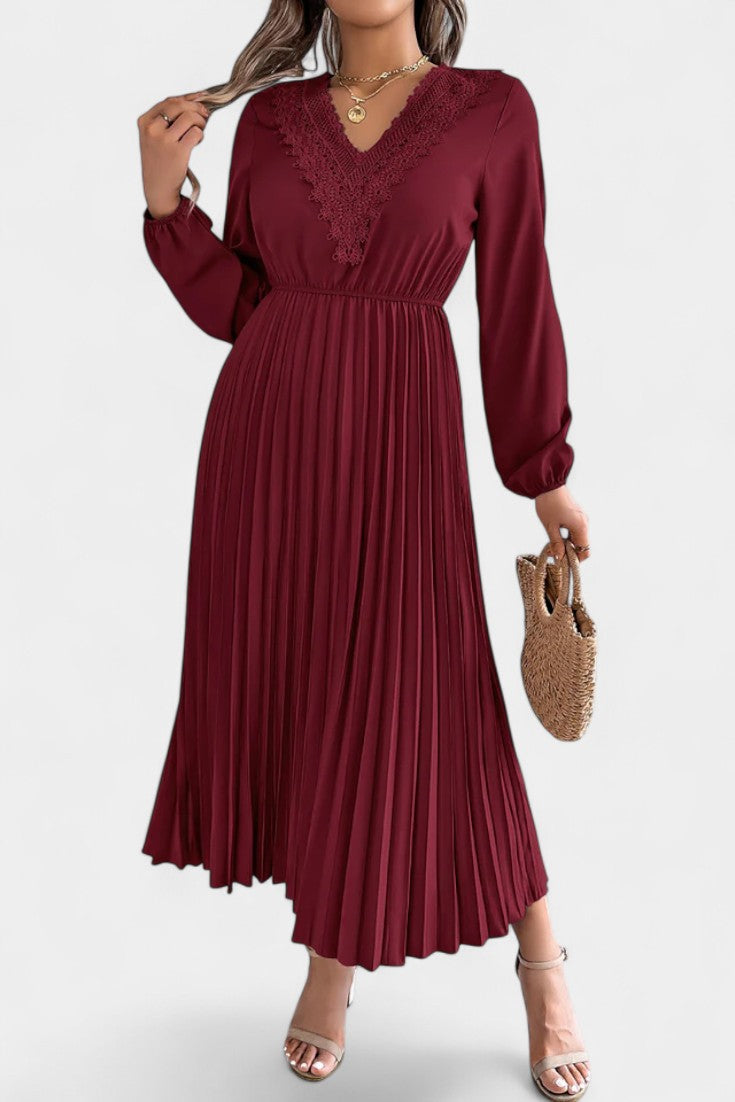 Séverine Robe Plissée en Dentelle à Manches Longues Bouffantes et Encolure en V