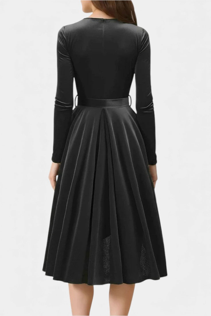 Almena Robe Midi en Velours à Col V Festive et Élégante