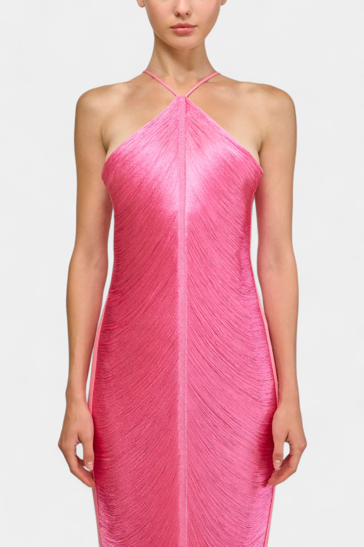 Jianna Robe Halter à Franges Dorées et Dos Nu Sophistiqué