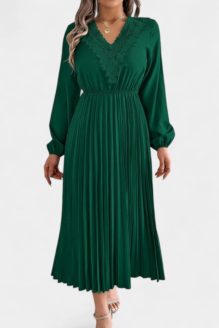 Séverine Robe Plissée en Dentelle à Manches Longues Bouffantes et Encolure en V