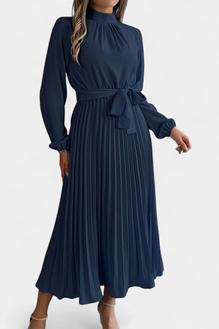Morgane Robe Plissée à Col Montant Froncé et Taille Nouée