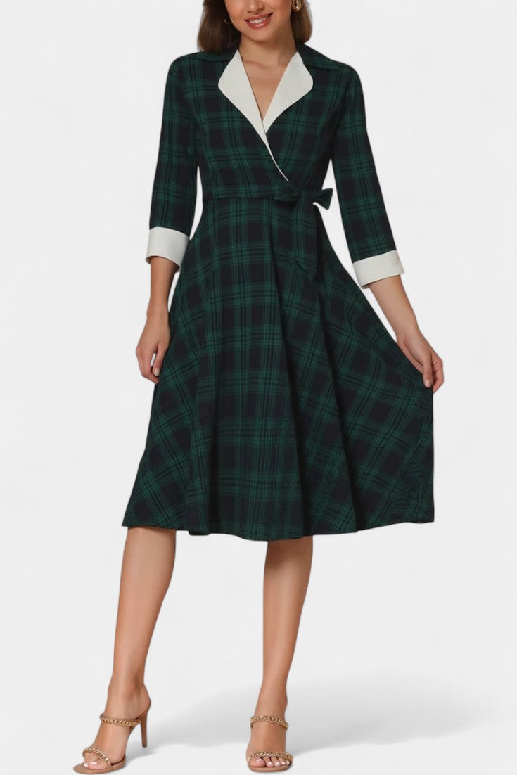 Marcelline Robe Midi Évasée à Carreaux avec Détail Lacé et Manches 3/4