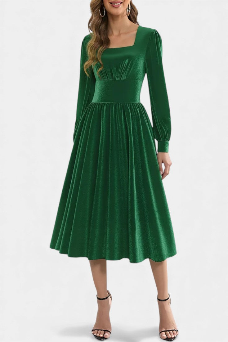Cordélia Robe Midi de Noël en Velours à Encolure Carrée
