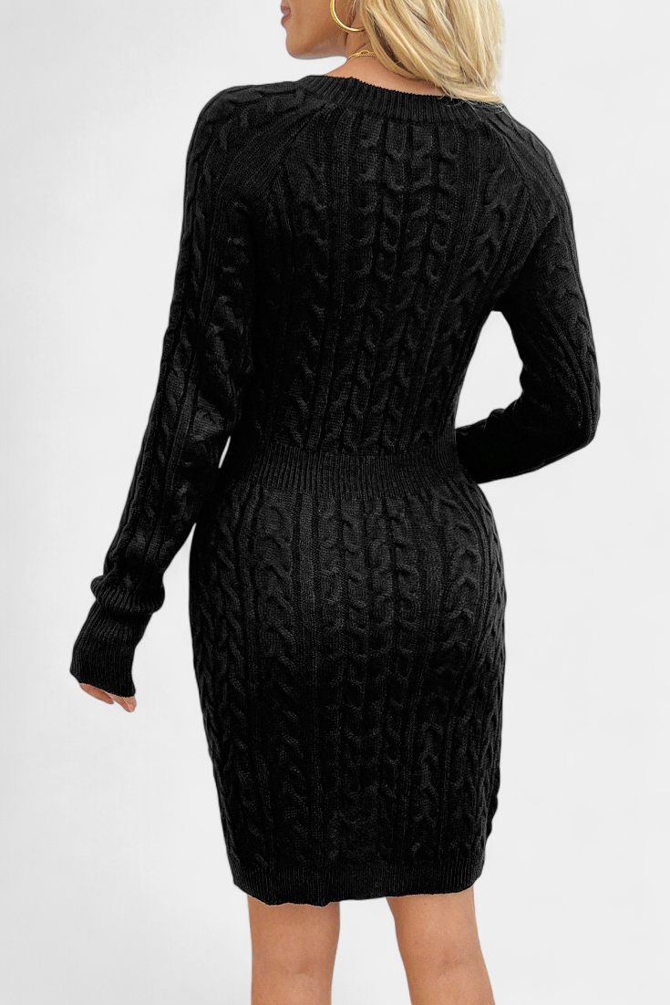 Valérie Robe Pull Ajustée à Maille Torsadée et Col Rond