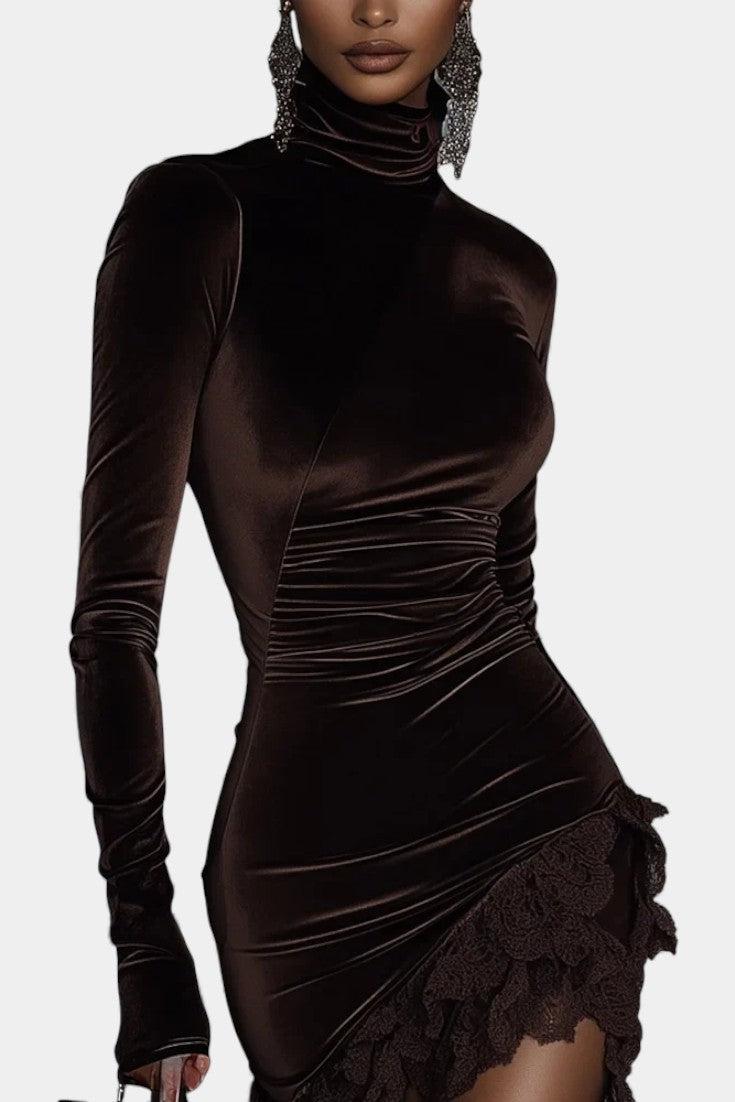 Ellora Robe Mini Ajustée en Velours Chocolat avec Ourlet en Dentelle