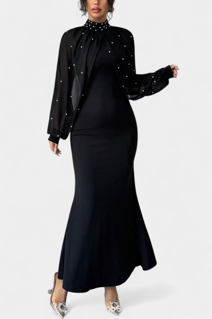Atenea Robe Halter en Maille Perlée à Silhouette Ajustée