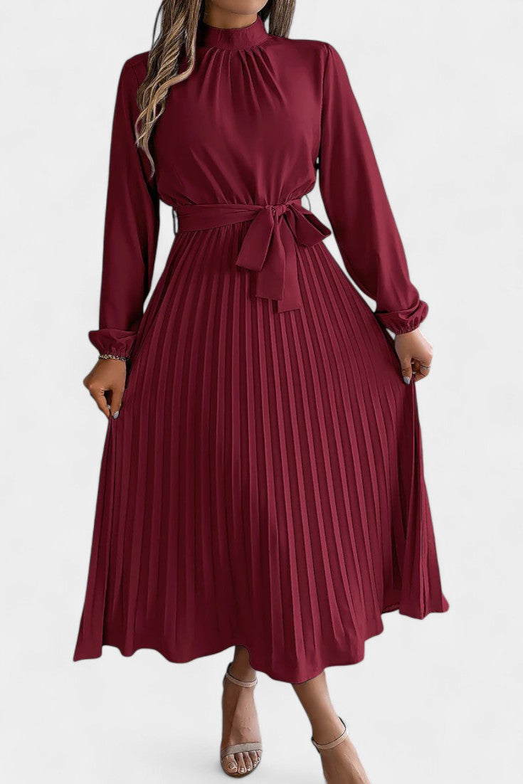 Morgane Robe Plissée à Col Montant Froncé et Taille Nouée