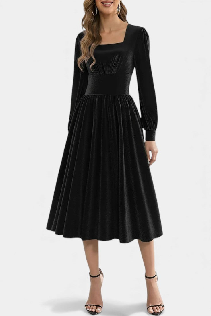 Cordélia Robe Midi de Noël en Velours à Encolure Carrée