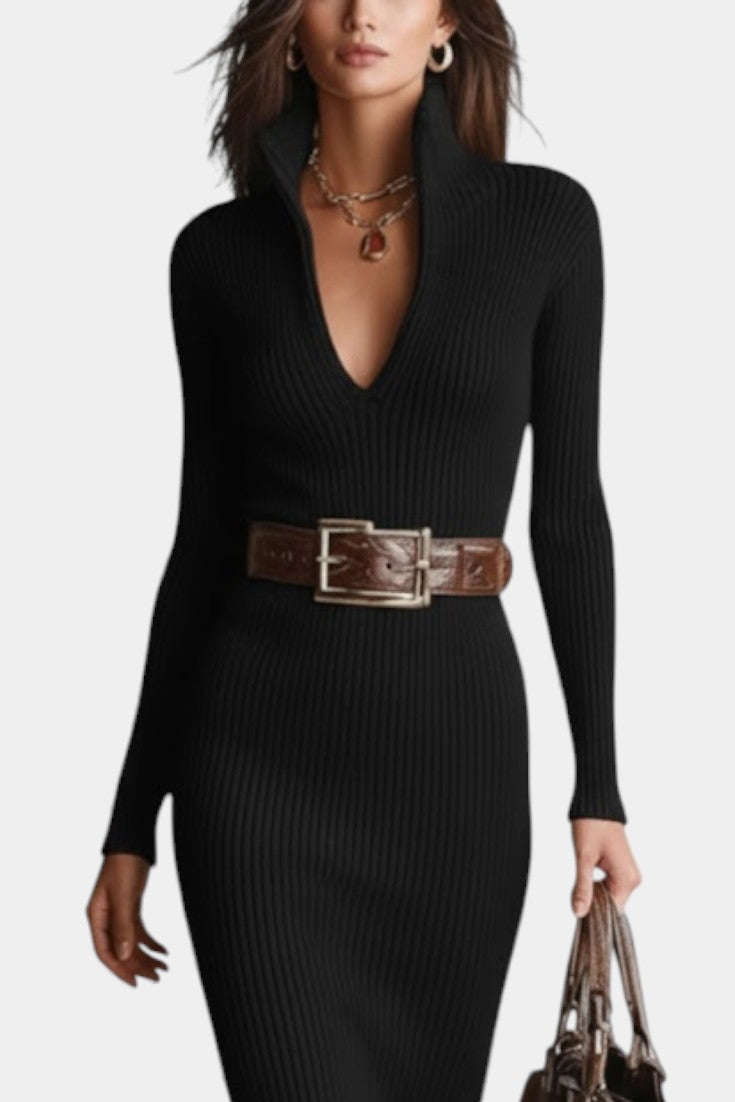 Susana Robe Midi Tricotée Ajustée à Col Demi-Roulé et Décolleté en V sans Ceinture