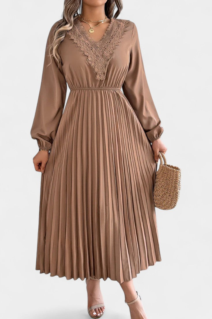 Séverine Robe Plissée en Dentelle à Manches Longues Bouffantes et Encolure en V
