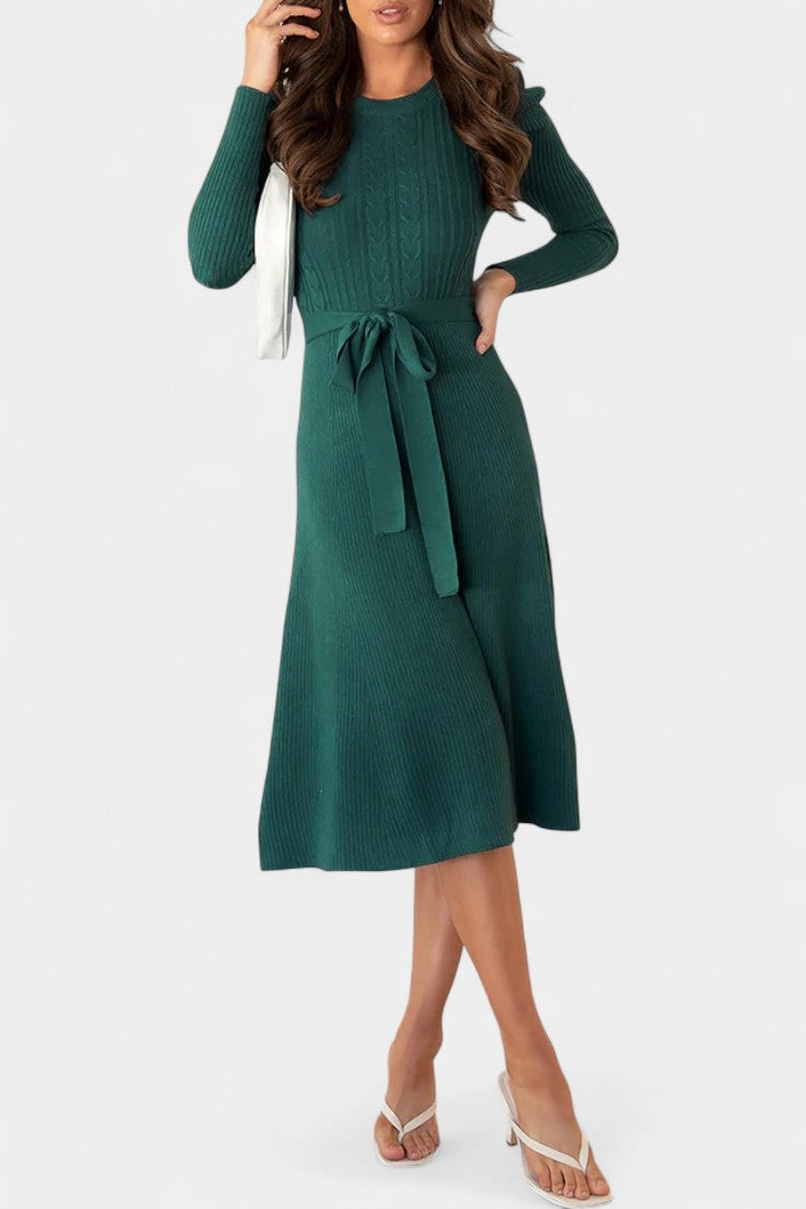 Évoria Robe Pull Midi Tricotée à Manches Bouffantes et Détail Lacé