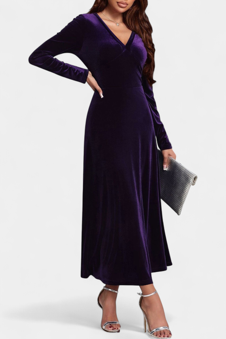 Alizée Robe Longue en Velours à Col en V et Coupe Évasée